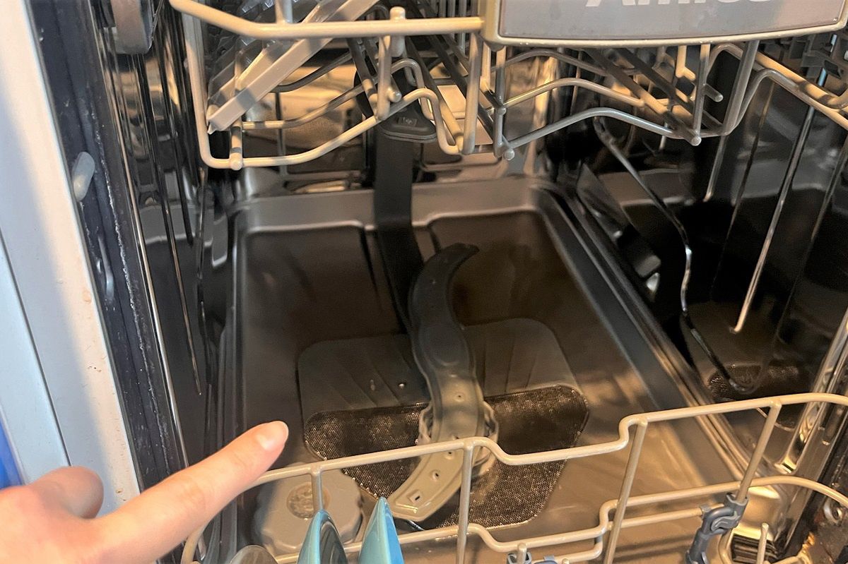 Boost your dishwasher's performance: Don't overlook the importance of clean propellers