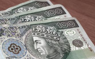 Kursy walut. Złoty nie odpuszcza, kurs euro spadł do 4,40 zł