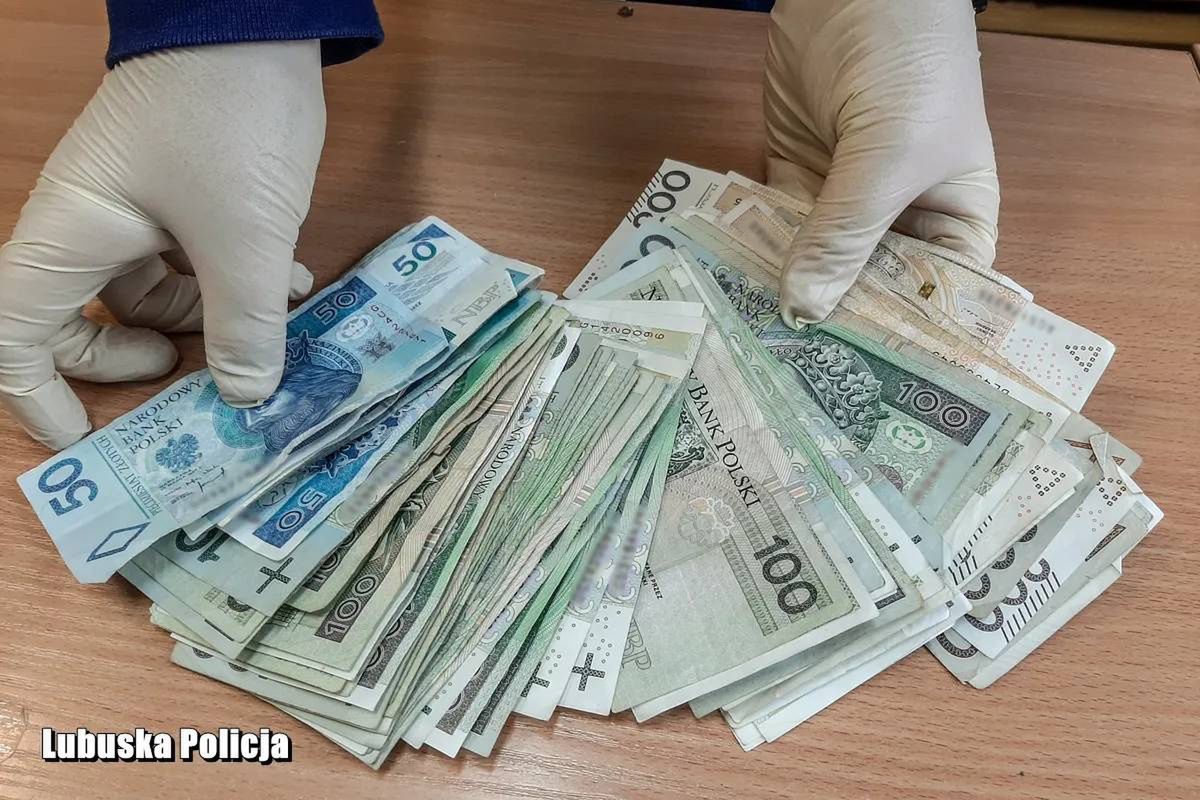 Uwierzył że dostanie kredyt. Został oszukany