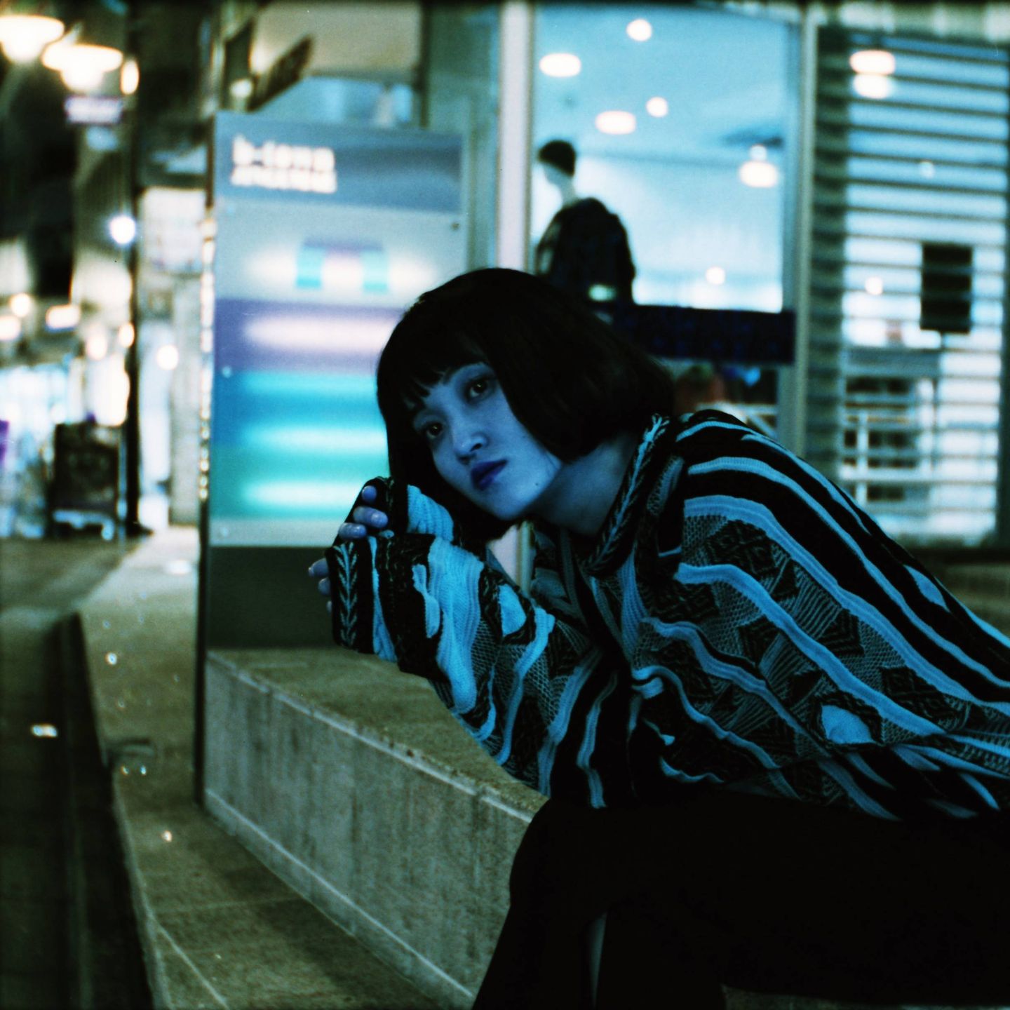 Fotografia tradycyjna umiera, a Lomography wskrzesza Turquoise 10