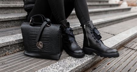 Workery damskie to hit tego sezonu! Jak stworzyć modne stylizacje z popularnymi butami w roli głównej?