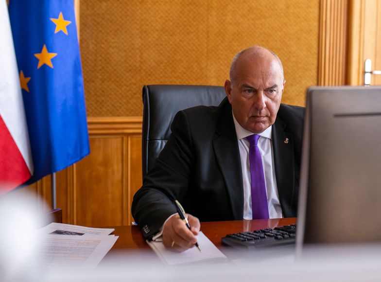 Minister Kościński nie wyklucza wprowadzenia podatku przychodowego dla firm 