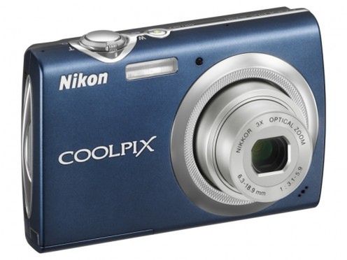 Kolorowe i stylowe - nowe Nikony z serii Coolpix S 4