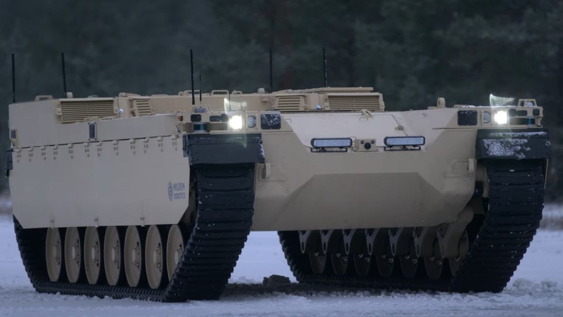 Bazzałogowa plattforma gąsienicowa