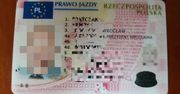 Zatrzymali 78-latka do kontroli. Posługiwał się prawem jazdy zmarłego