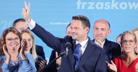 Debata prezydencka przed II turą. Rafał Trzaskowski odpowiedział na zaproszenie