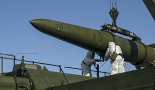 Ćwiczenia z bronią jądrową na Białorusi. Ekspert: Coś może spaść