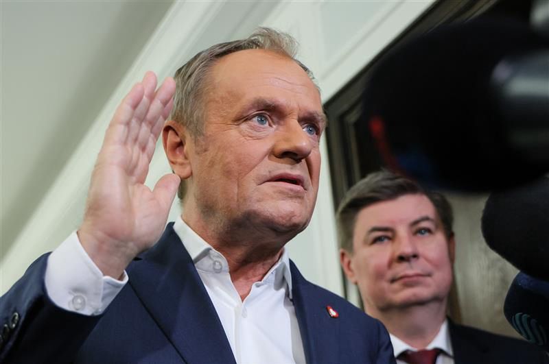 Tusk o ekshumacjach polskich ofiar UPA. "Przełom", jest decyzja