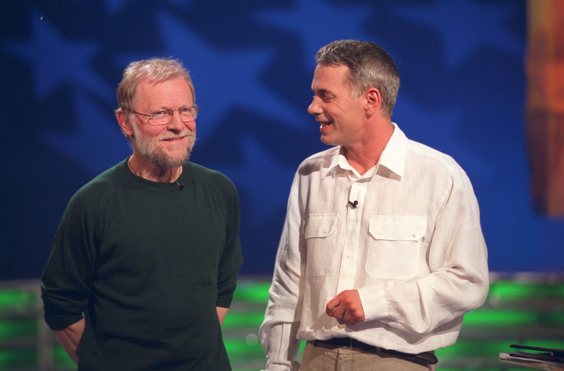 Piotr Szczepanik i Robert Janowski w programie "Jaka to melodia?" Warszawa 2002 rok