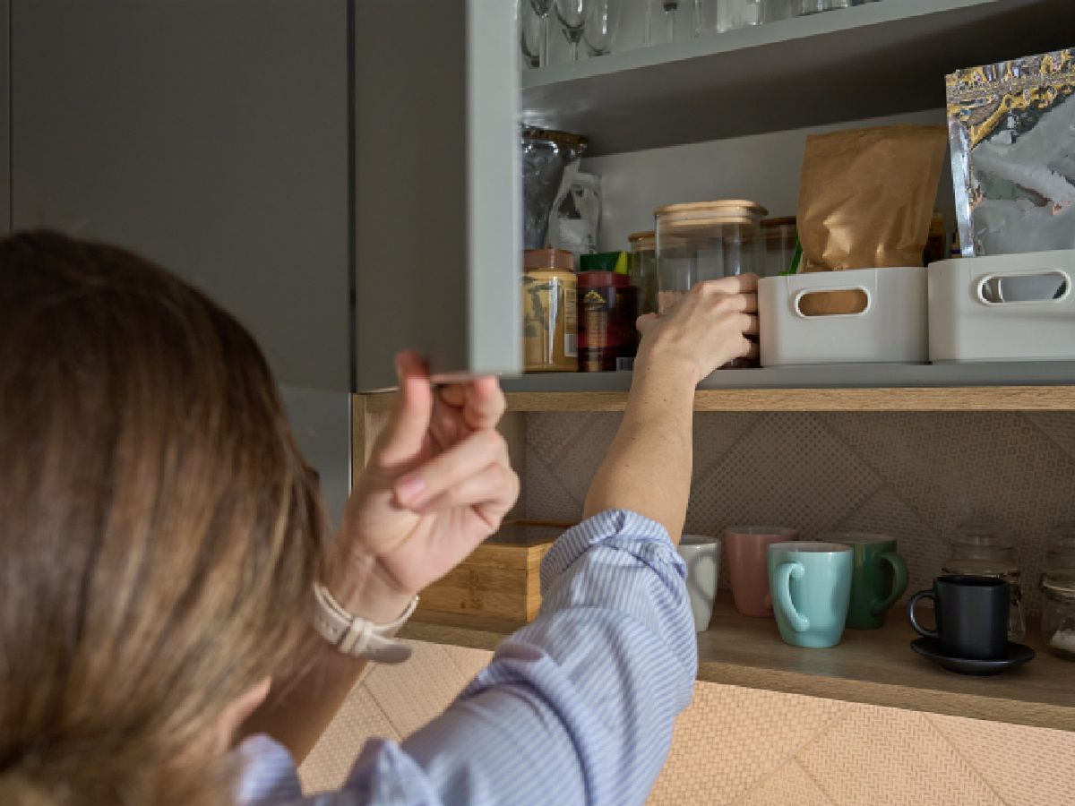 Tackle stubborn kitchen grease with this simple home solution