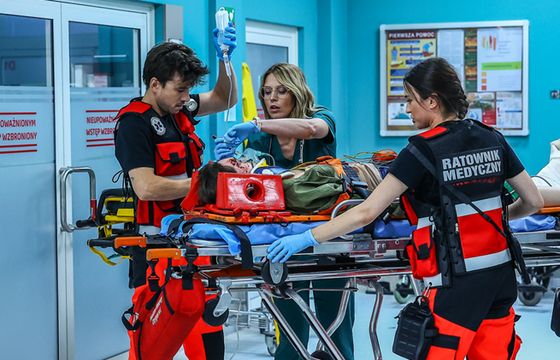 TVN pokazał pierwsze zdjęcia z planu „Szpitala św. Anny”