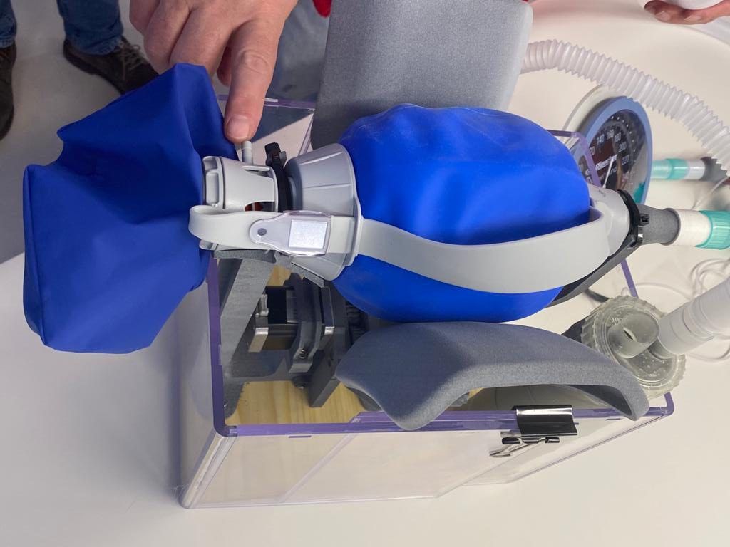 Respirator "z drukarki 3D" Leitat 1, pierwsze urządzenie tego typu zgodne z normami medycznymi
