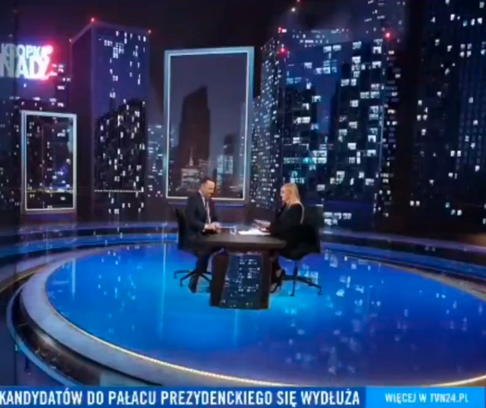 Radosław Sikorski opuścił studio "Kropki nad i"