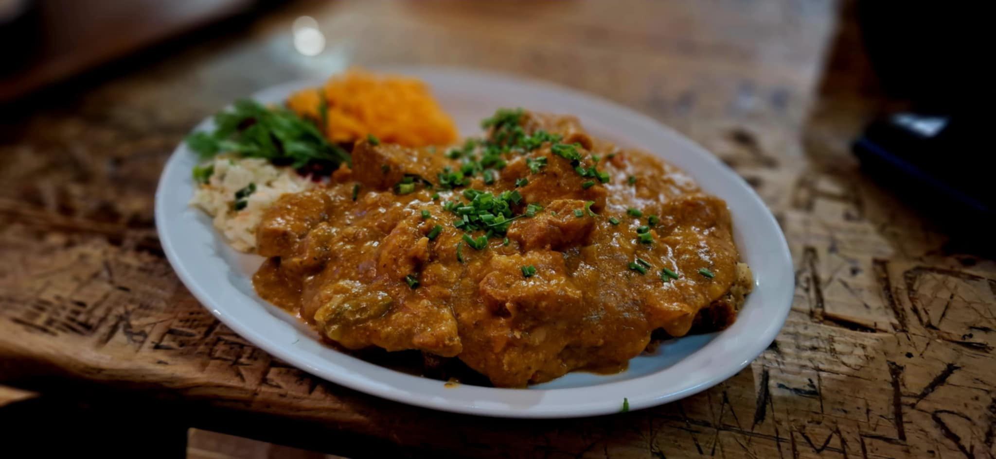 Siekierezada Cisna menu - tarciuch z sosem gulaszowym