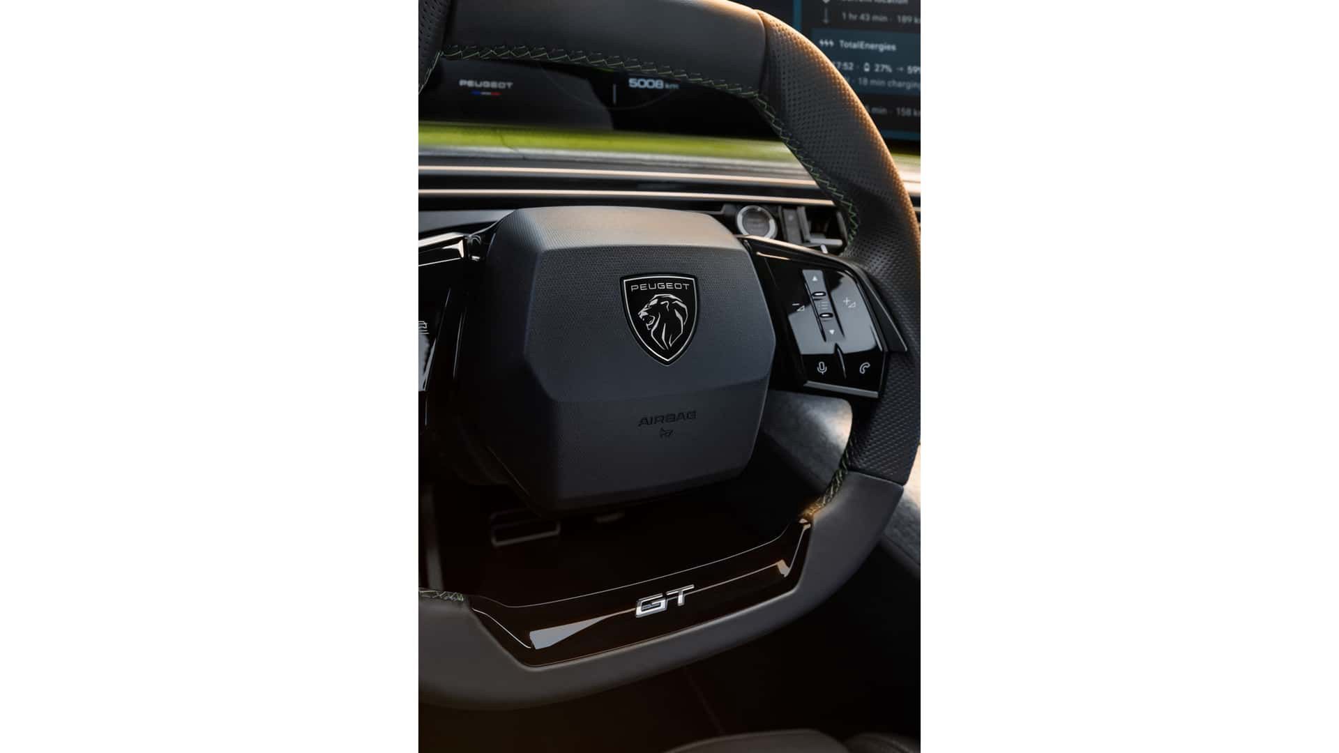 Nowy Peugeot E-5008