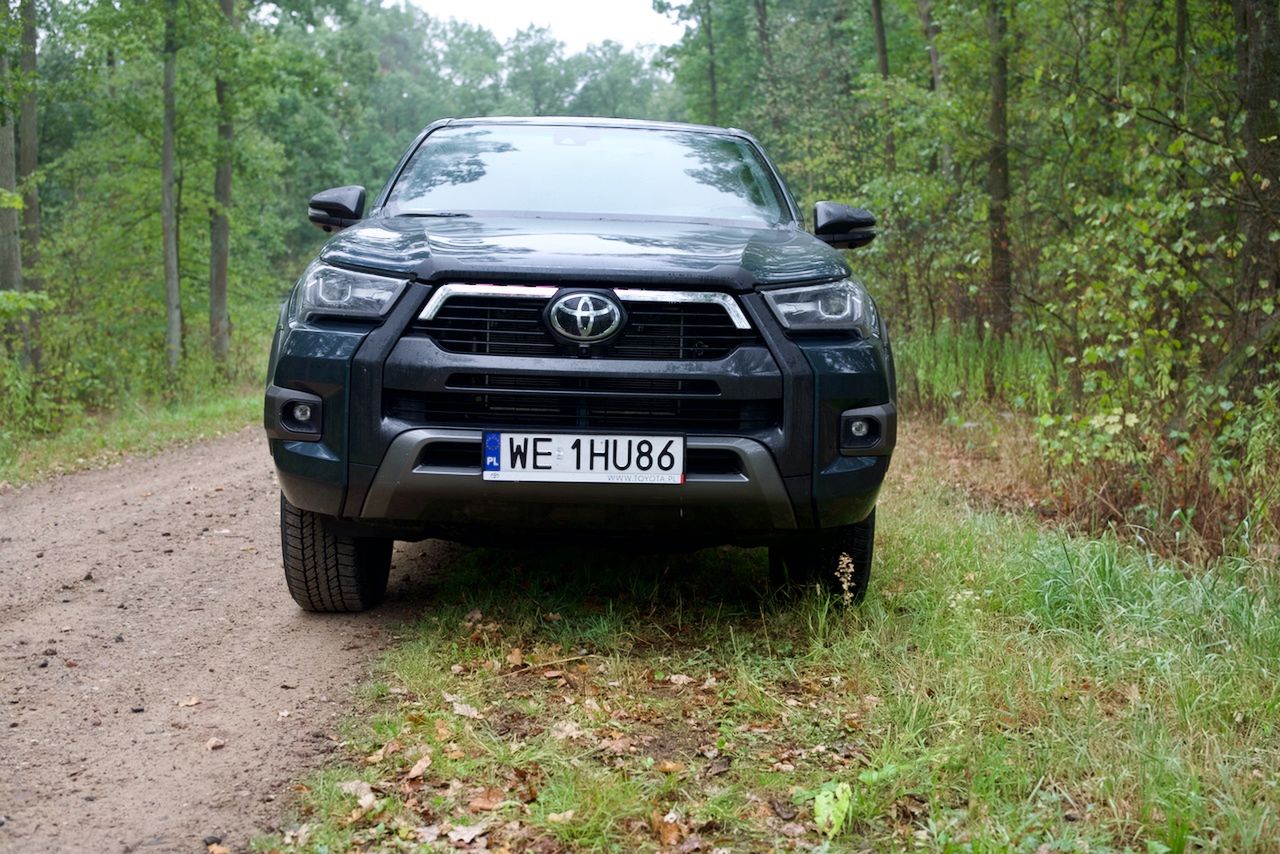 Toyota Hilux Invincible