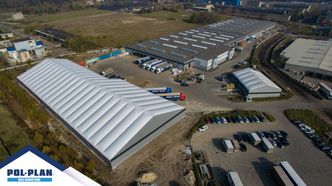 Wieloletnie hale namiotowe - tani sposób na magazynowanie.