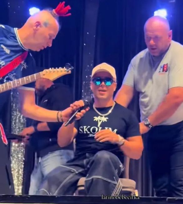Skolim dokończył koncert na siedząco