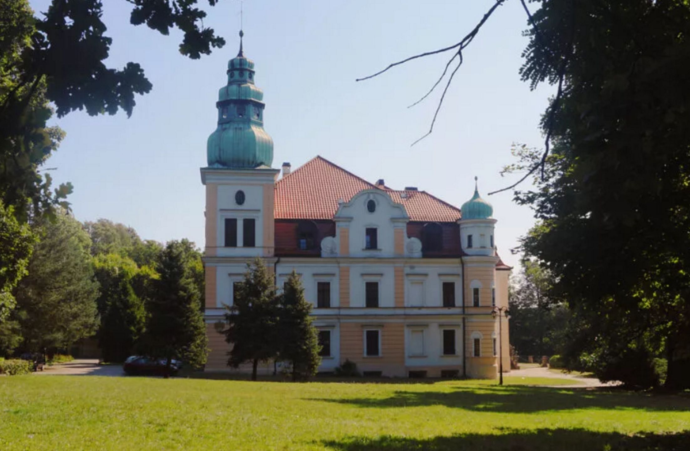 Przemoc w ośrodku dla dzieci w Kamieńcu. Zarzuty usłyszały cztery osoby