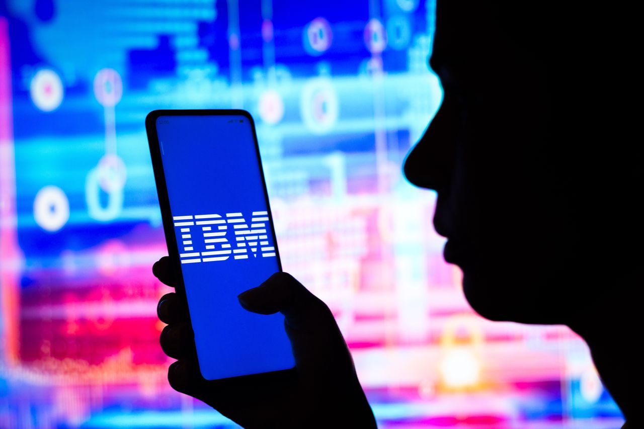 Gigant podjął decyzję. IBM ostatecznie opuszcza Rosję