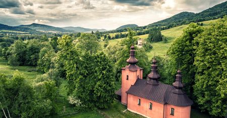 Niedoceniana perełka w polskich górach. Brak tłumów i niskie ceny