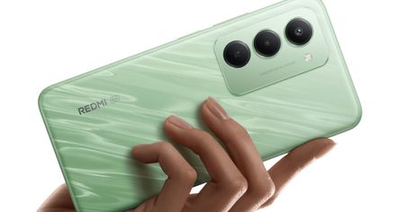 Nowe smartfony Xiaomi za mniej niż 1000 zł. Redmi 15 już w Polsce