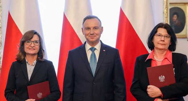 Jest pełny skład KRRiT. Braun: "Są tam osoby skrajnie zaangażowane politycznie"