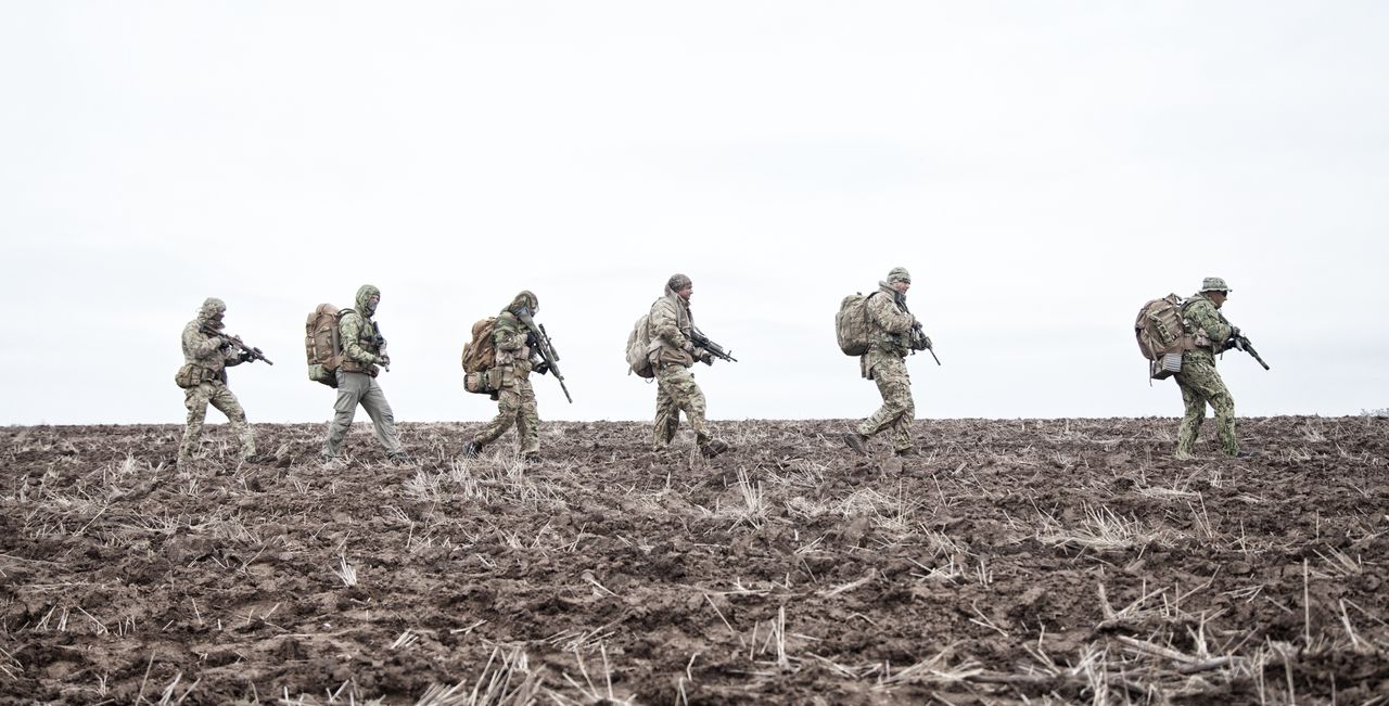 Armia Ukrainy wyzwala okupowane ziemie; zdjęcie ilustracyjne