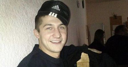 Zmusił pedofila do wykopania grobu. Brytyjczycy piszą o reakcjach