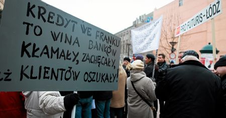 Problem frankowiczów z Getin Noble Banku. Mogą widnieć w BIK-u jako dłużnicy