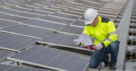 Marnujemy coraz więcej energii z OZE. Straty rzędu 10 procent w miesiąc