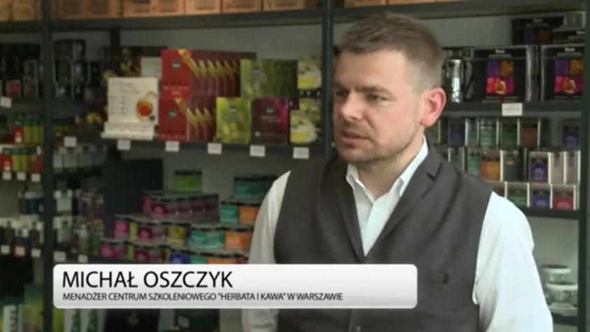 Parząc czarną herbatę warto pamiętać o kilku zasadach 