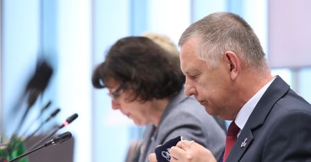 Mieli ścigać pedofilów. Komisja ds. Pedofilii pod lupą NIK. Kontrolerzy mają poważne zastrzeżenia