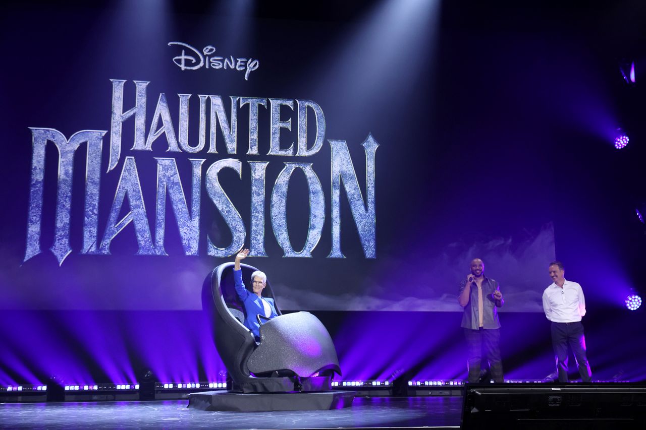 Jamie Lee Curtis pojawi się w "Haunted Mansion"