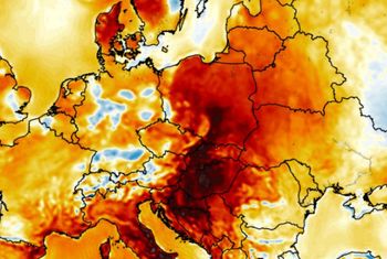 Na mapach pojawił się ciemny kolor. Synoptycy mówią, co to znaczy