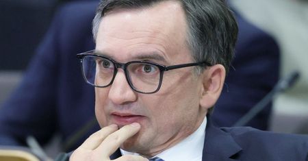 Komisje politycznych złudzeń i wątpliwości [OPINIA]