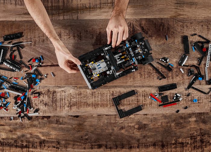 Lego powiększa rodzinę o Dom's Dodge Charger. Fani "Szybkich i wściekłych" będą zachwyceni 3