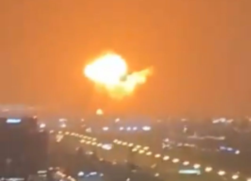 Wybuch w Dubaju. "Zatrzęsły się domy"