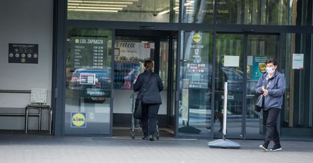 Niedziele handlowe 2020. Czy dzisiaj obowiązuje zakaz handlu?