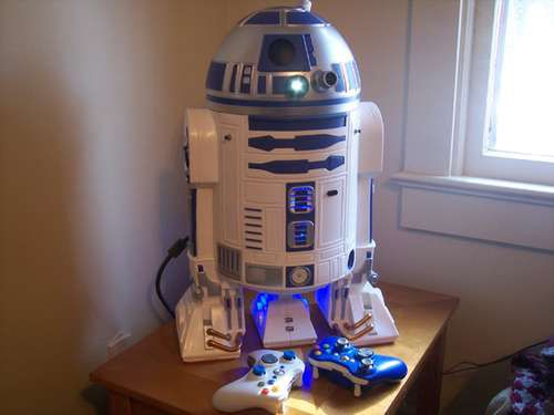 Mając takiego R2D2, Obi-Wan nigdy nie opuściłby Tatooine 2