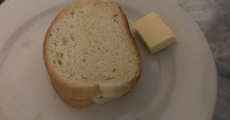 Posiłki w szpitalach w dobie pandemii. "Nie dało się tego przełknąć"