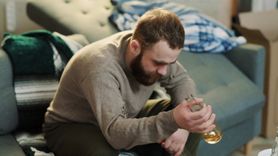 Wiemy, jak wygląda wątroba po latach picia. Filmik, który musisz zobaczyć (WIDEO)