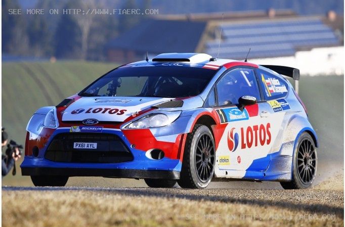 Kubica i Kajetanowicz pokazują, kto rządzi w Jänner Rallye