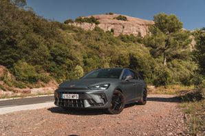 CUPRA Leon Sportstourer e-Hybrid