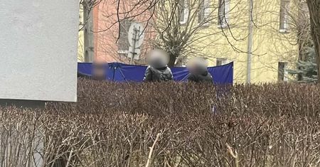 Dramatyczna akcja ratunkowa w Starachowicach. Mężczyzna zmarł mimo pomocy