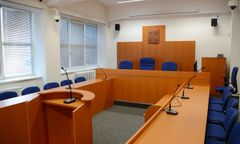 Wykorzystał seksualnie sześciu chłopców w ciągu trzech lat. "Żył należycie", więc dostał łagodny wyrok