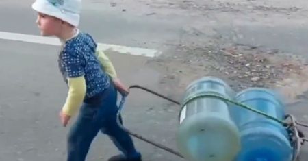 Nagranie z Ukrainy. 16 sekund, które doprowadza internautów do płaczu