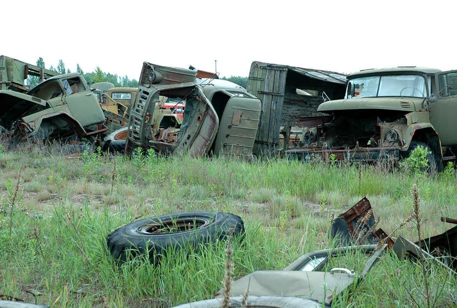 Cmentarzysko napromieniowanych pojazdów pod Czarnobylem 34