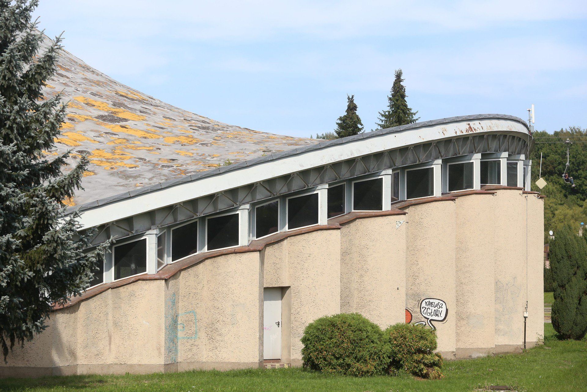 07.09.2022  CHORZOW
 HALA WYSTAW KAPELUSZ W PARKU SLASKIM
 PARK SLASKI KAPELUSZ
 LUCYNA NENOW /DZIENNIK ZACHODNI/ POLSKA PRESS
  *** Local Caption *** HALA WYSTAW KAPELUSZ W PARKU SLASKIM
 PARK SLASKI KAPELUSZ