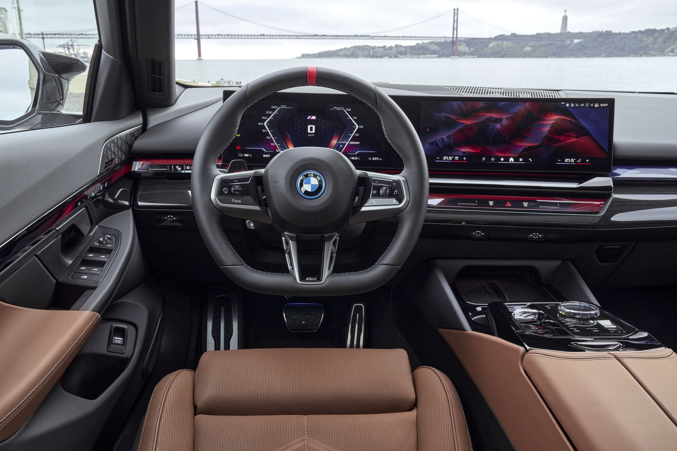 BMW i5